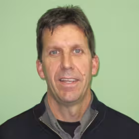 Headshot of Bruce Stahlberg