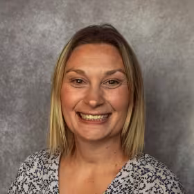 headshot of Stacey Johnson